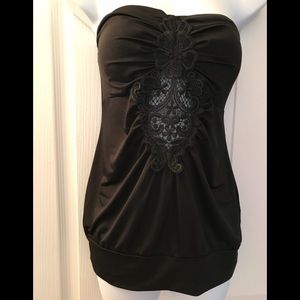 2B Bebe Black Strapless Banded Top